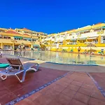 Rentaliday Mareverde River شقة