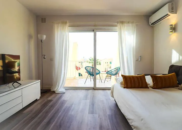 Rentaliday Mareverde River شقة *